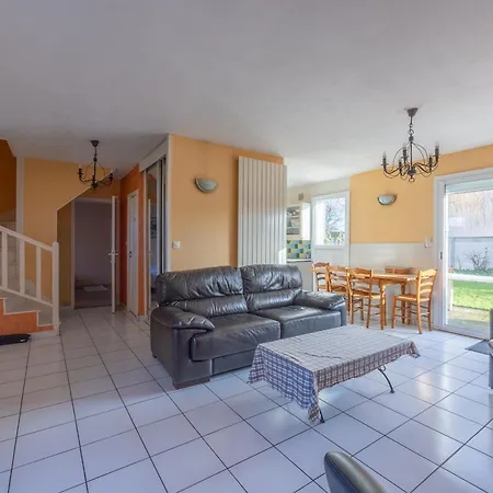 Holiday home Ground 0 Port-en-Bessin-Huppain
