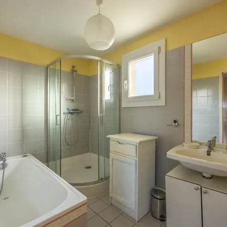 Ground 0 * Port-en-Bessin-Huppain