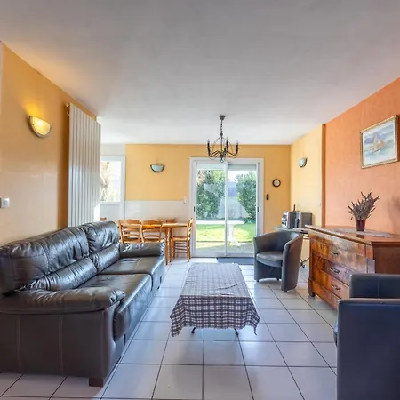 Holiday home Ground 0 Port-en-Bessin-Huppain