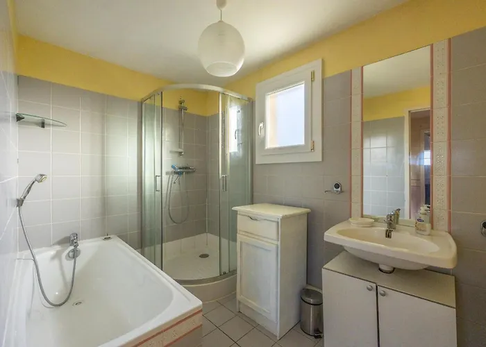 Ground 0 Holiday home