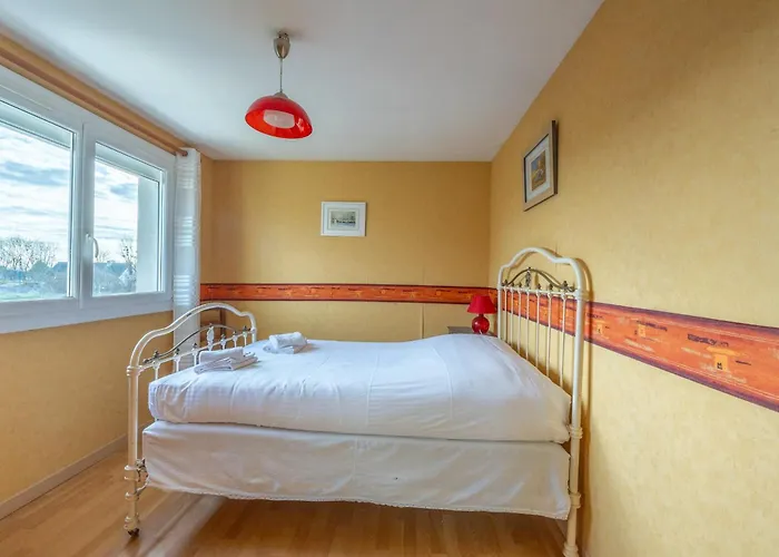 Holiday home Ground 0 Port-en-Bessin-Huppain